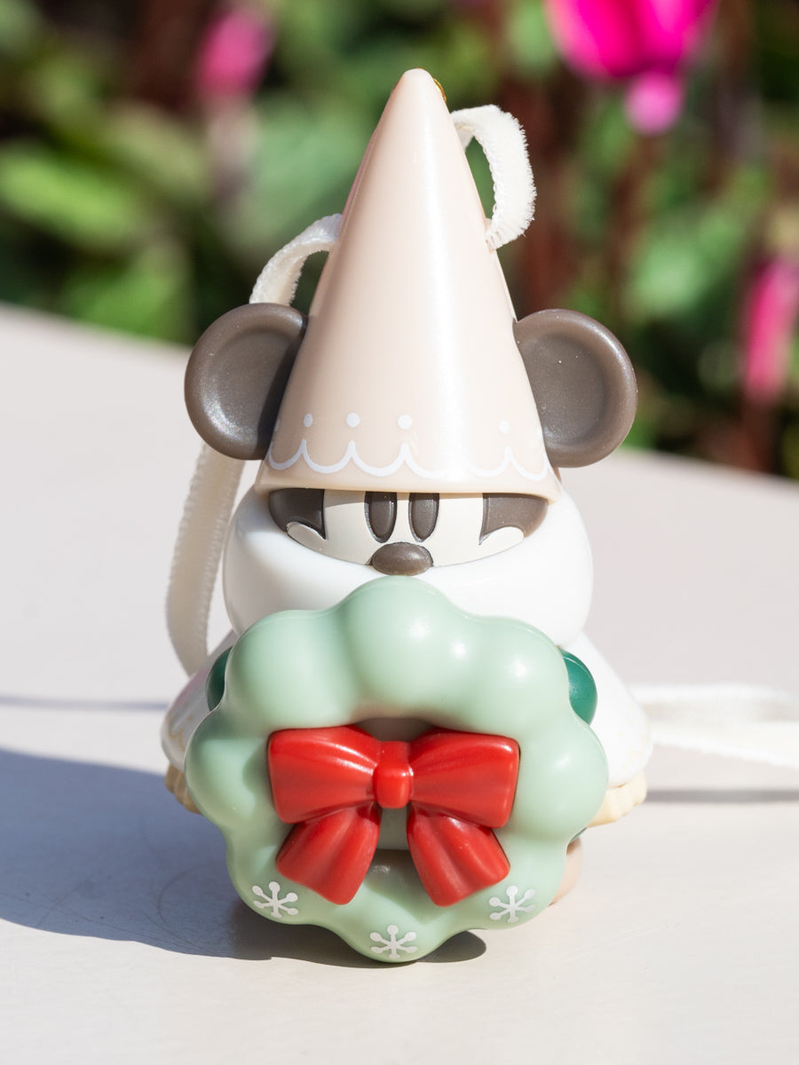 [In Stock] Tokyo Disneyland ~ 2024 Christmas Limited Edition! "Lil Ring Ring" Series - Limited Edition Gashapon Charm (Green Hat/Bean Hat) SH0170