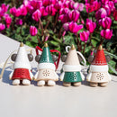 [現貨] 東京迪士尼樂園～2024聖誕限定！"Lil Ring Ring"系列-限量版扭蛋吊飾(綠帽/米帽）SH0170