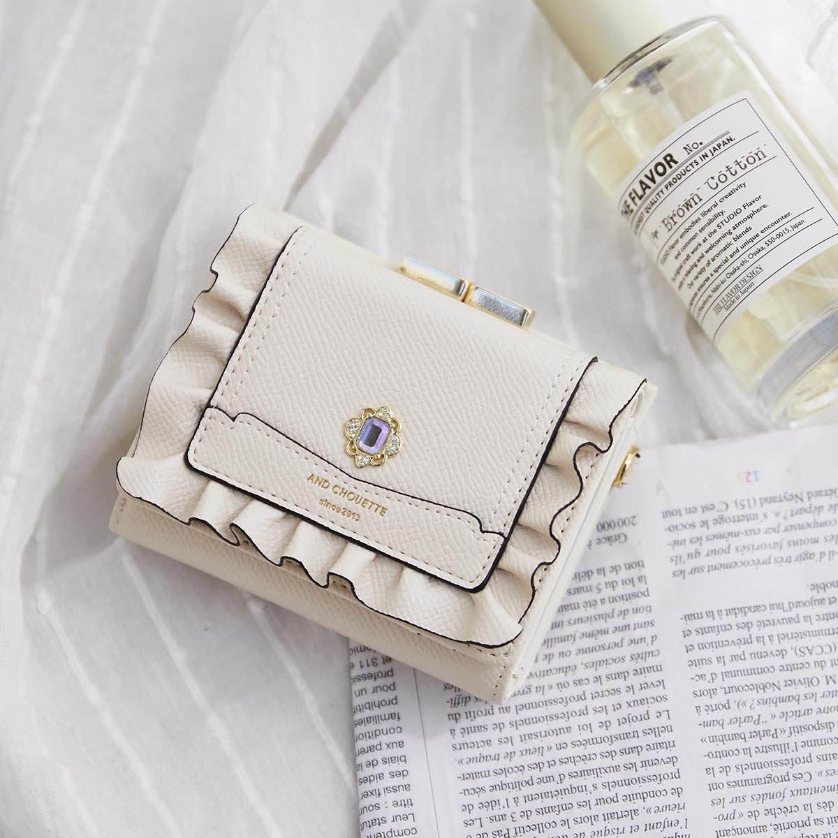 [Pre-order Item] &amp; Chouette Special Offer! Ruffled Jewelry Trifold Wallet (6 Colors Available) SNC0006