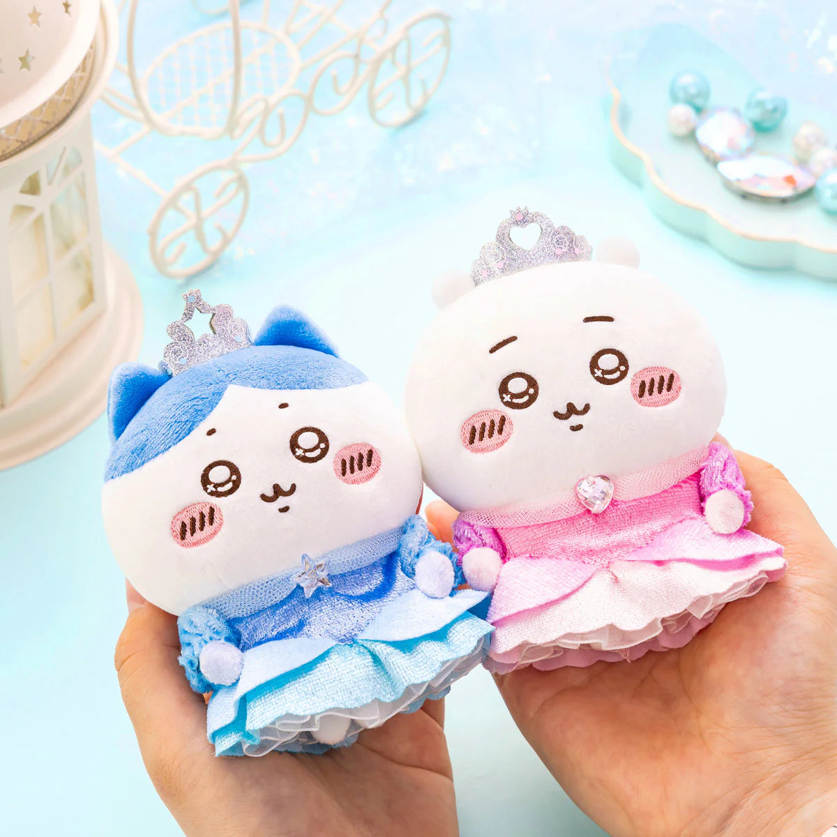 [準現貨][約4月尾到貨] ちいかわChiikawa Pu-Wappa系列～ ハチワレ 小八 公主掛件 SCH1505