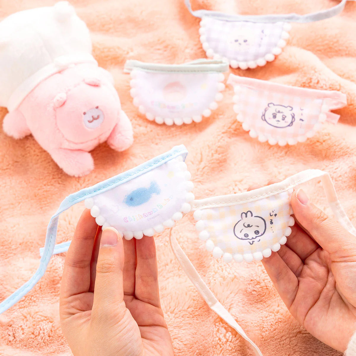 [準現貨] [限Payme/AlipayHK/FPS支付，2月尾到貨] ちいかわCHIIKAWA Baby-  口水肩盲盒（全8款，隨機發貨） SCH1452