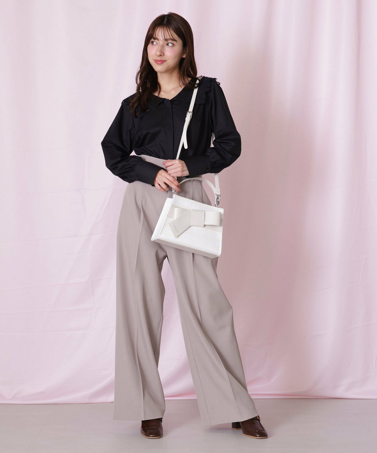 [預訂款] [請先向客服查詢日本庫存] JILL by JILL STUART- 優雅甜美立體蝴蝶結系列經典手頭一體單肩包（全5色） SG0098