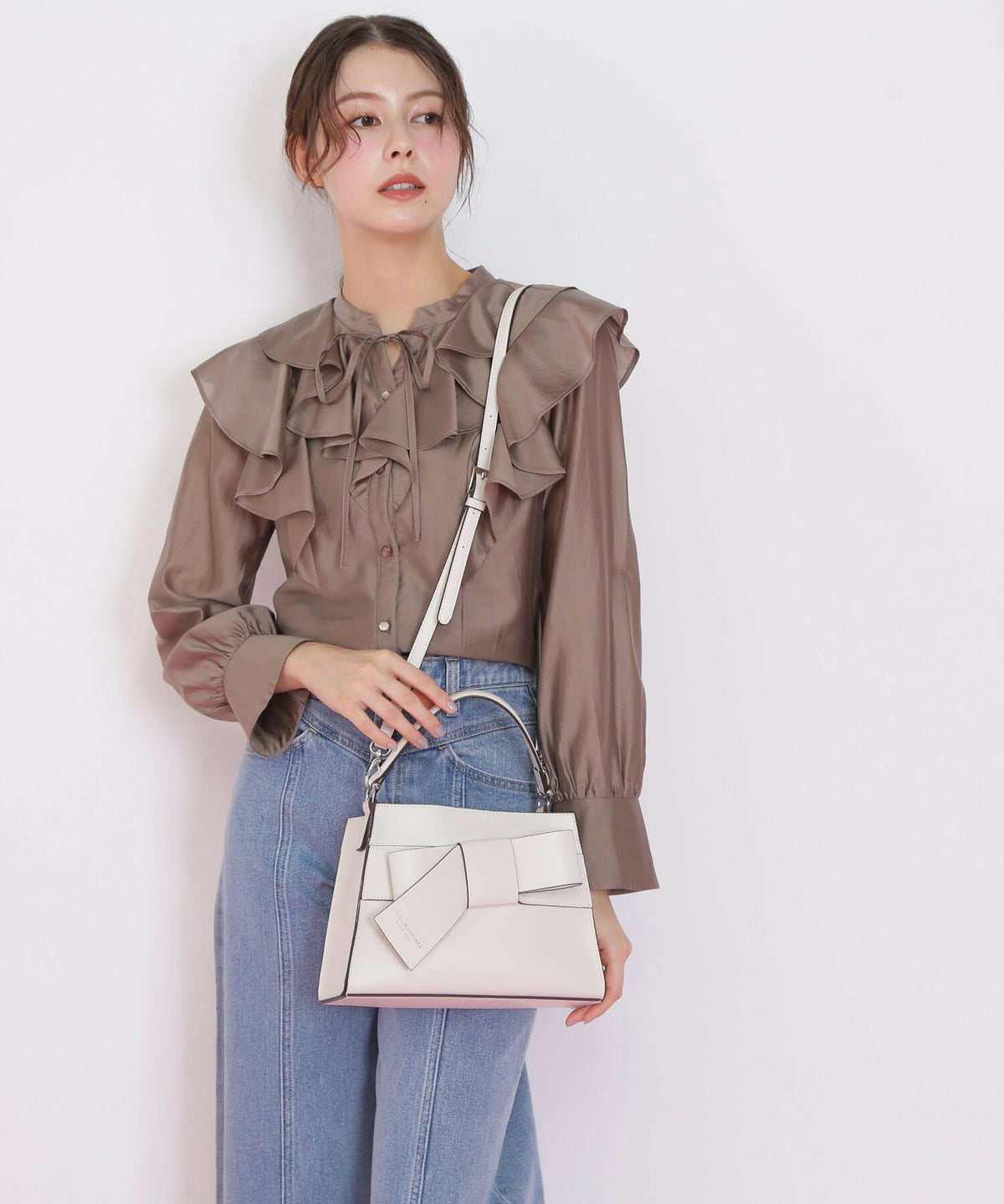 [預訂款] [請先向客服查詢日本庫存] JILL by JILL STUART- 優雅甜美立體蝴蝶結系列經典手頭一體單肩包（全5色） SG0098