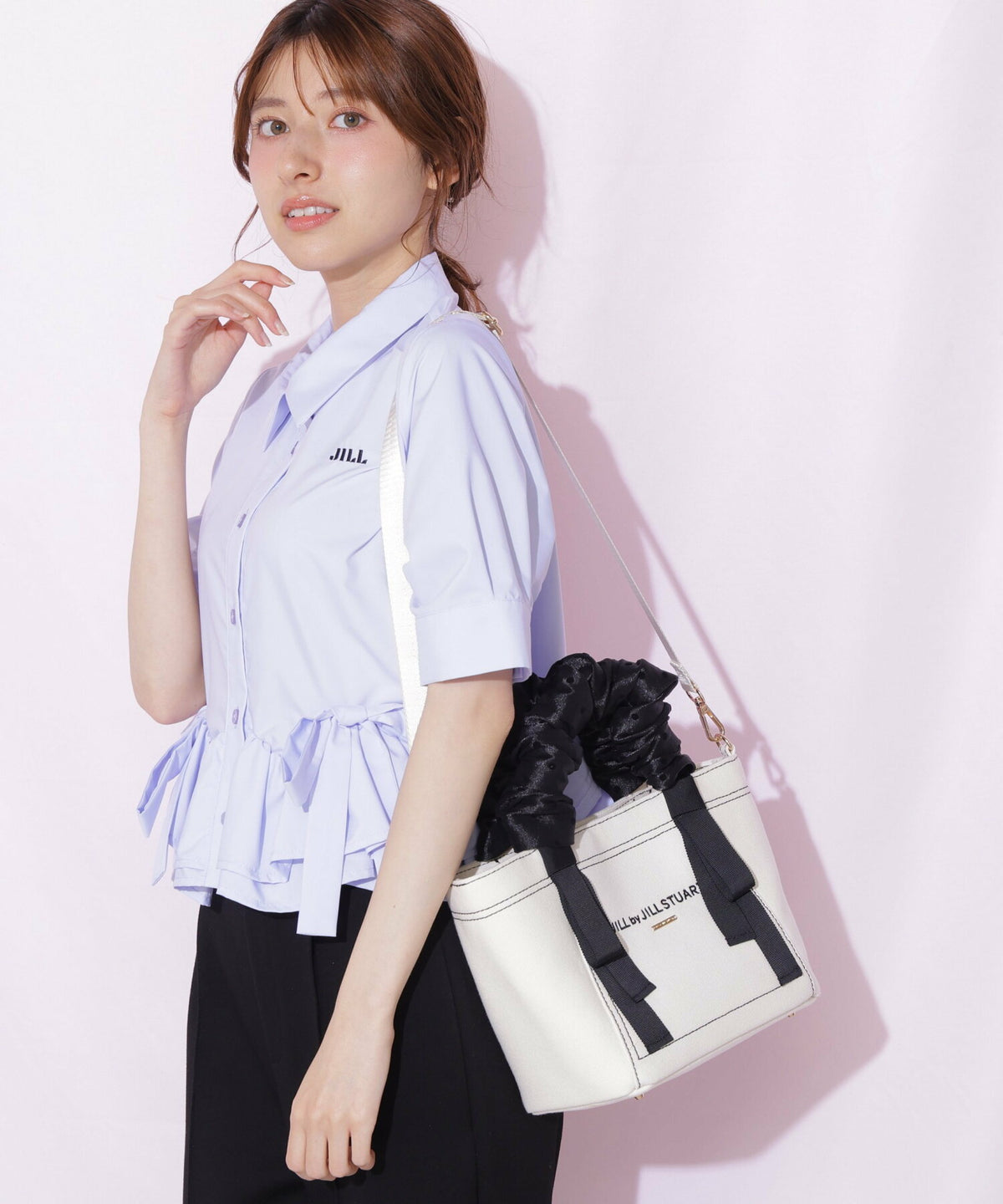 [預訂款] [請先向客服查詢日本庫存] JILL by JILL STUART- 多層次甜荷葉邊手提手柄輕巧尼龍/帆布托特包（全3色） SG0099