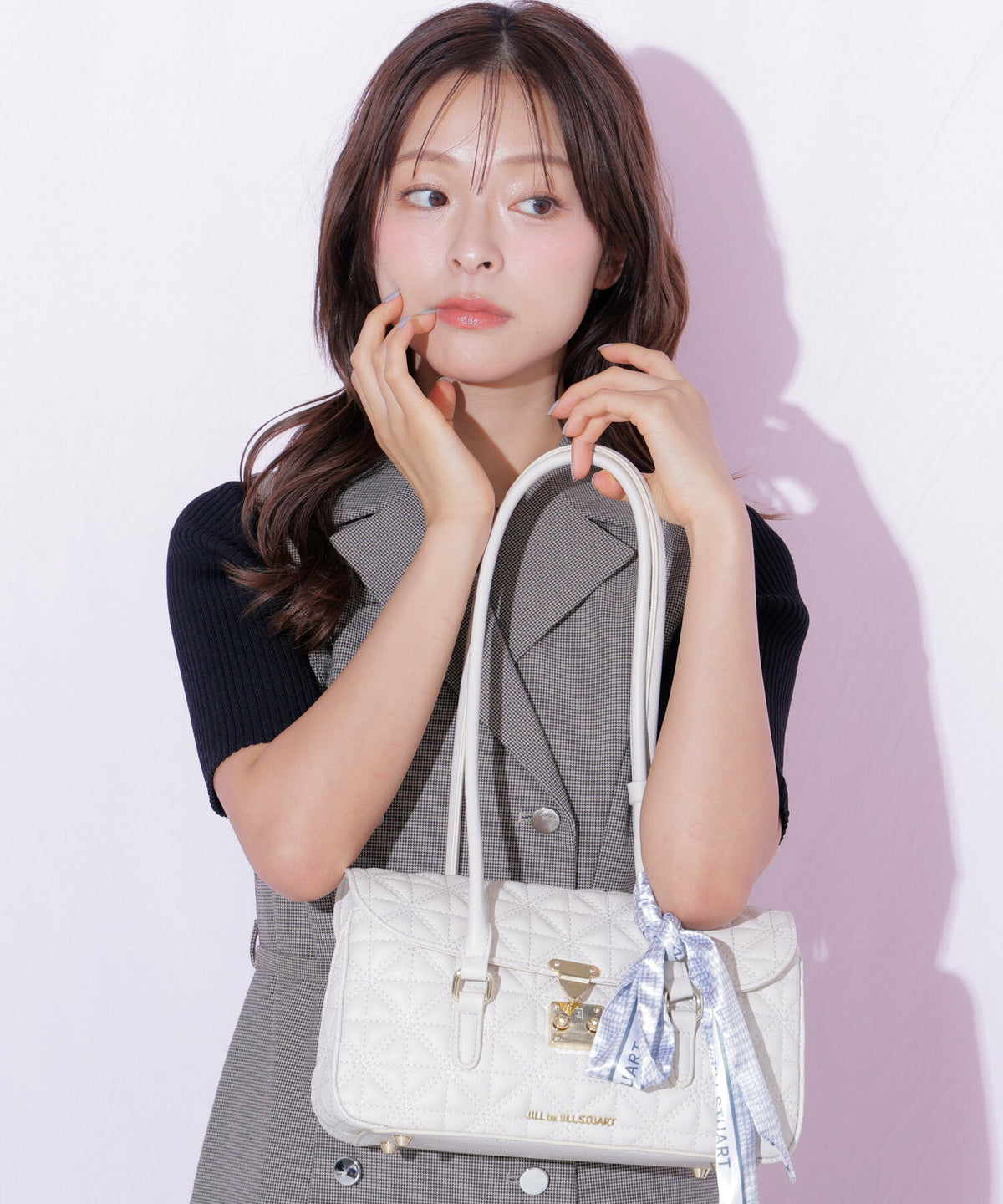 [預訂款] [請先向客服查詢日本庫存] JILL by JILL STUART- 絲巾優雅系帶輕奢菱格紋鋪棉澎澎腋下包（全3色） SG0096