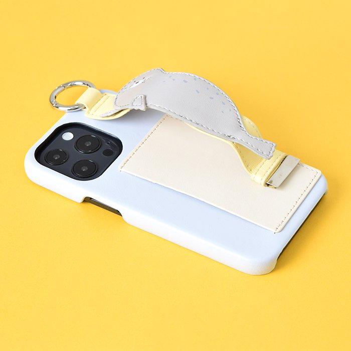 [Pre-order Item] Faux leather iPhone case with polar bear/seal design, featuring anti-slip wristband and clip slots, and can also be used with a lanyard (2 designs available, compatible with iPhone 12/12 Pro and iPhone 13/13 Pro) SH0051