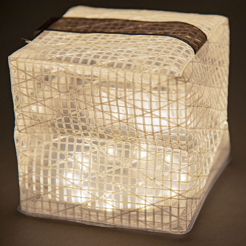 [Pre-order Item] Eco-friendly Product! Solar-Powered Folding Waterproof Camping Light (M Size; 2 Light Colors) SH0065 