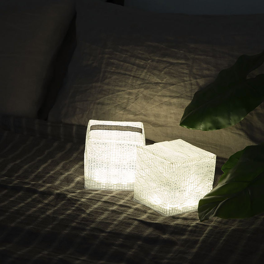 [Pre-order Item] Eco-friendly Product! Solar-Powered Folding Waterproof Camping Light (S Size; 2 Light Colors) SH0066 