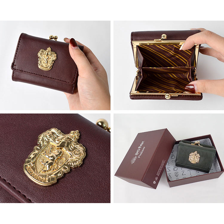[Pre-order] Harry Potter x Flapper Collaboration - Vintage Tri-fold Silver Bags featuring Gryffindor, Slytherin, Ravenclaw, and Hufflepuff (4 designs in total) SHP0004